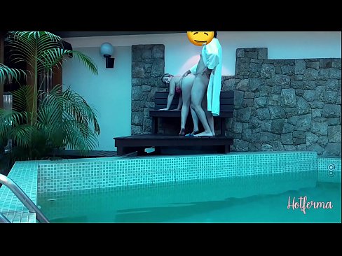 ❤️ Estro invitas servistinon al la naĝejo, sed ne povis rezisti varmegon ❤ Kvalita porno ĉe ni ❌️❤